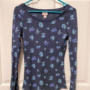 Long sleeve floral shirt